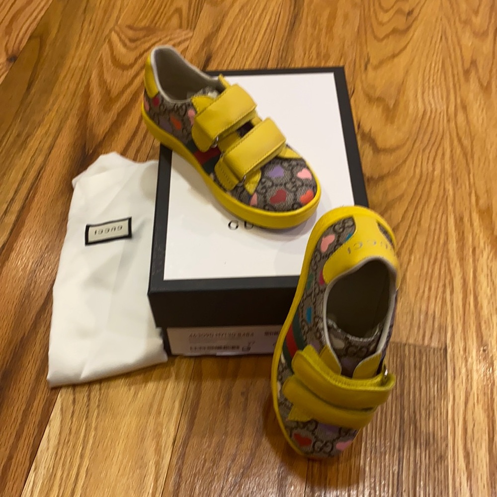 Gucci girls multicolor yellow heart sneakers